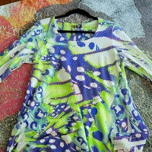 Colorful women's shirt